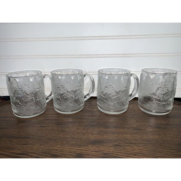 Set of 4 Arcoroc France Sleigh, Reindeer, Trees Embossed Glass Mugs 4" Tall - Picture 1 of 10